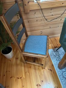 Set of 8 "dinerhill" dining room chairs for sale