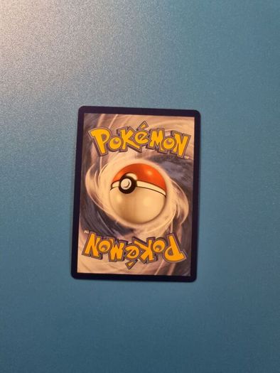 Fire Energy Gold Holo Rare Pokemon Card from Fusion Strike