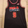 Embroidered Basketball Jersey USA basketball team Michael Jordan #9 size medium Image 2