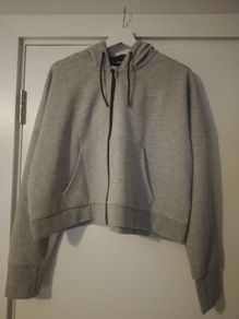 crop hoodie