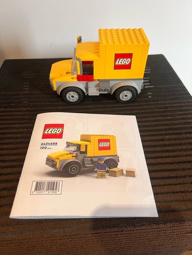 lego Deliver truck (limited edition)