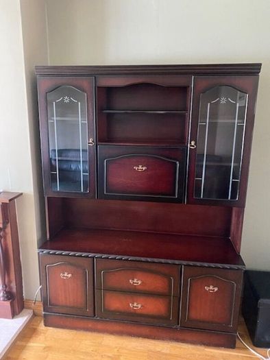 Furniture - Display Cabinet