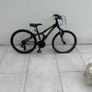 Kids bike - needs new tube for front tyre Image 3