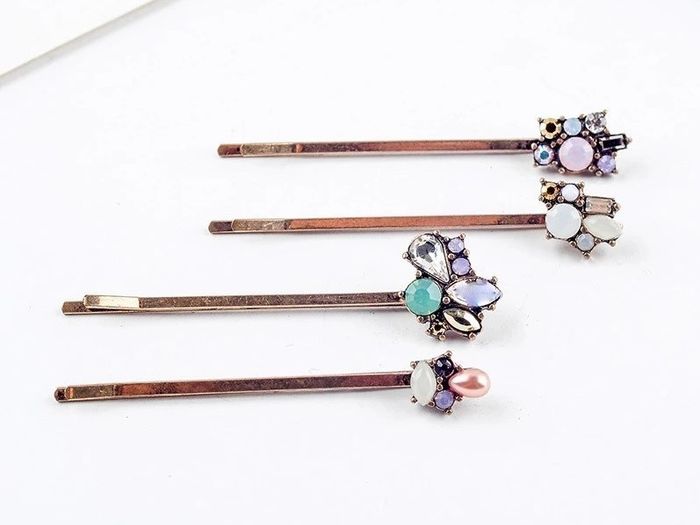 Set of 4 Hair Accessories Bobby Pins