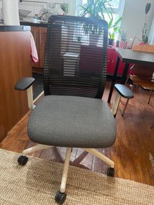 Ergonomic Mesh Office Chair