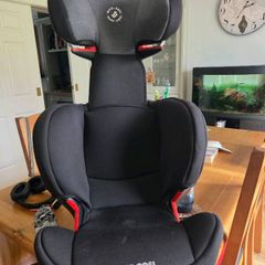 Maxi Cosi Rodifix car seat