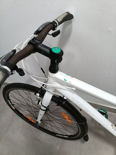 Ladies bike Trek FX  7.3 Size s 15'/38 As New Perfect cond.