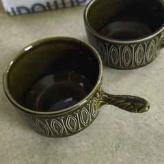 Vintage Tams England green handled soup bowls set of 2