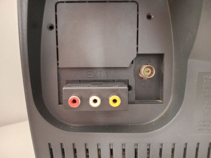 20" Crt Tv/vcr Combi Phillps 20pv220/07