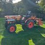 Kubota B7100 Compact Tractor Image 4