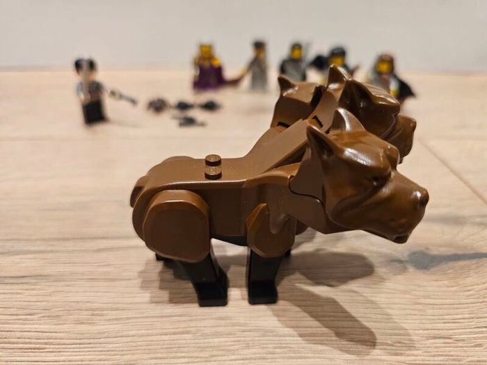 Lego Vintage Harry Potter Figures and Fluffy
