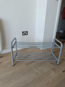 Metal shoe rack