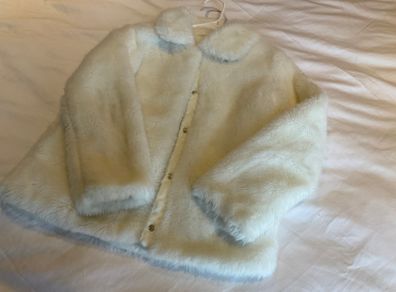 Girls stunning white ivory fur jacket coat 9 10