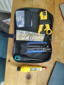 Coax cable crimper set with coax tester