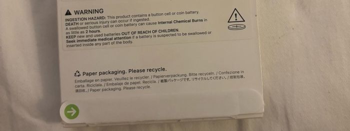 Apple AirTag Sealed New