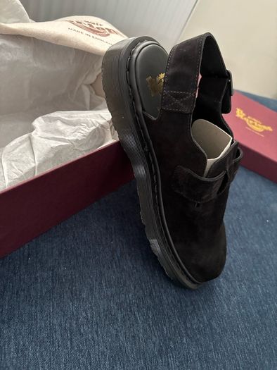 Dr. Martin Black Mule