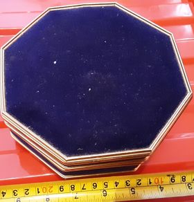 velvet octagonal music box