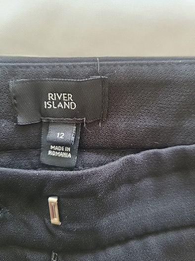 River Island Black Crop Trousers