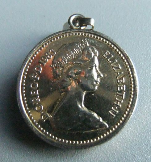 Pound Coin Medallion
