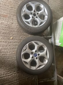 2 16in Ford focus alloys