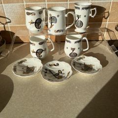 Royal Tara "Book of Kells" 5 Mugs & 3 Shell shaped dishes as New