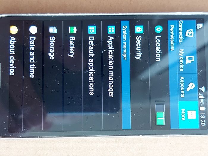 Samsung Galaxy S4 mini, 8gb, Model GT-I9195, in excellent cosmetic and working condition