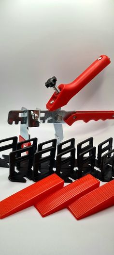 Tile levelling Full Kits & Clips