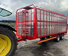 Cattle trailer