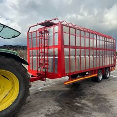 Cattle trailer