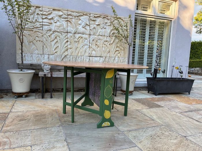 Drop Leaf Table