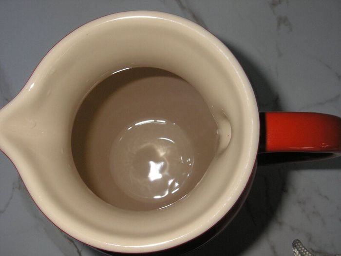 Le Creuset Jug
