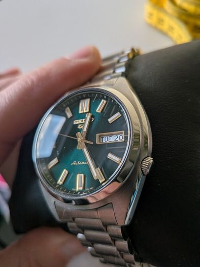 seiko watch