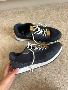 Men's runners from SILVER