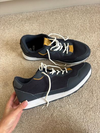 Men's runners from SILVER