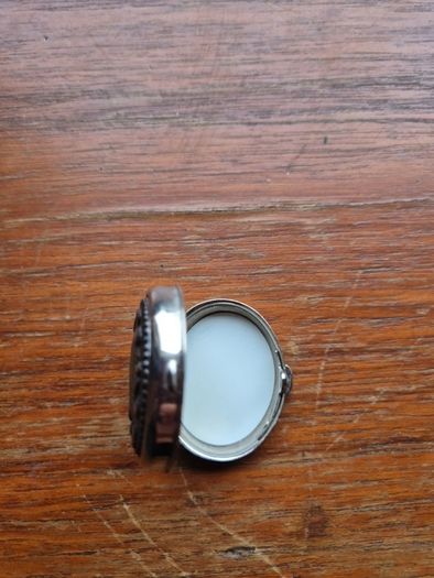 Small Vintage Jewellery/ Medicine Box