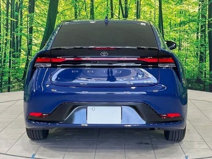 2024 Toyota Prius Hybrid Z  2.0L