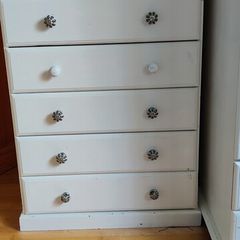 Chest of Drawers
