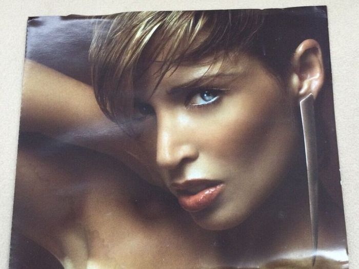 Dannii Minogue put the needle on it rare 2 track promo cd kylie hits extended