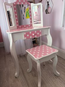 Vanity table & stool