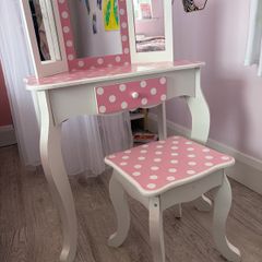 Vanity table & stool