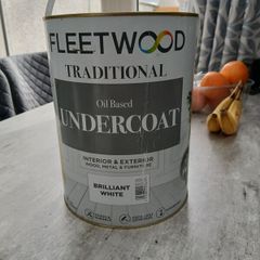 2 .5ltr tins of undercoat