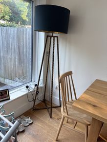 standing lamp