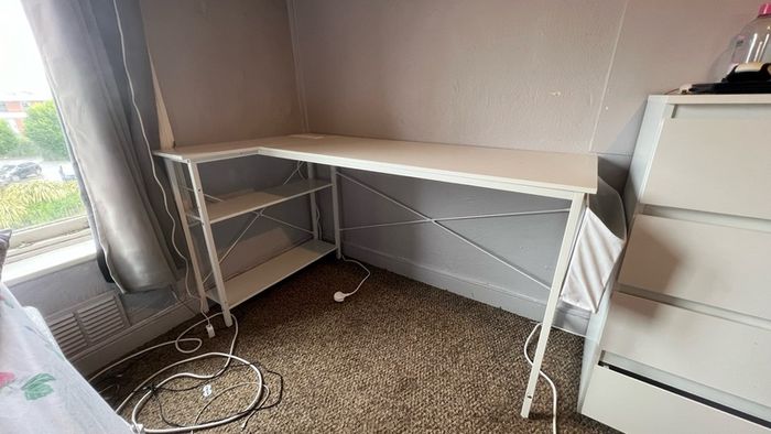 Desk L-shape