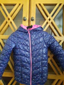 Girls jacket warm and lightweight size 6-7 years