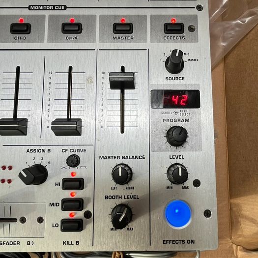 Behringer DJX700 Pro 5-Channel DJ Mixer - Boxed - Very Good Condition