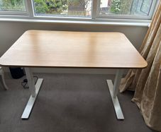 IKEA sit/stand desk