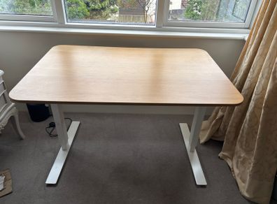 IKEA sit/stand desk