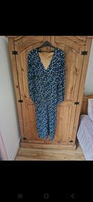River Island Floral Midi dress Size 14