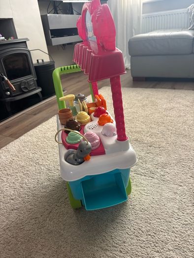 ice cream truck