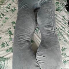 Pregnancy pillow
